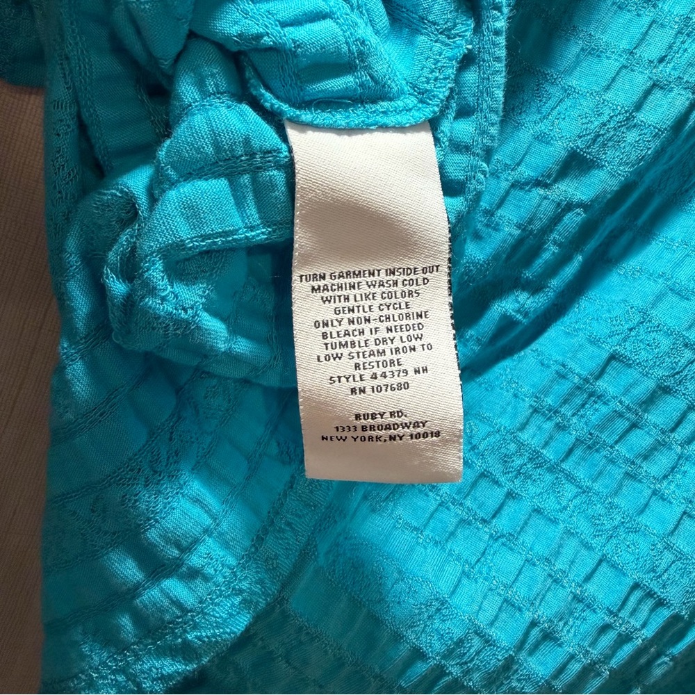 Ruby Rd. Turquoise crinkle Short Sleeve Top - Picture 6 of 7